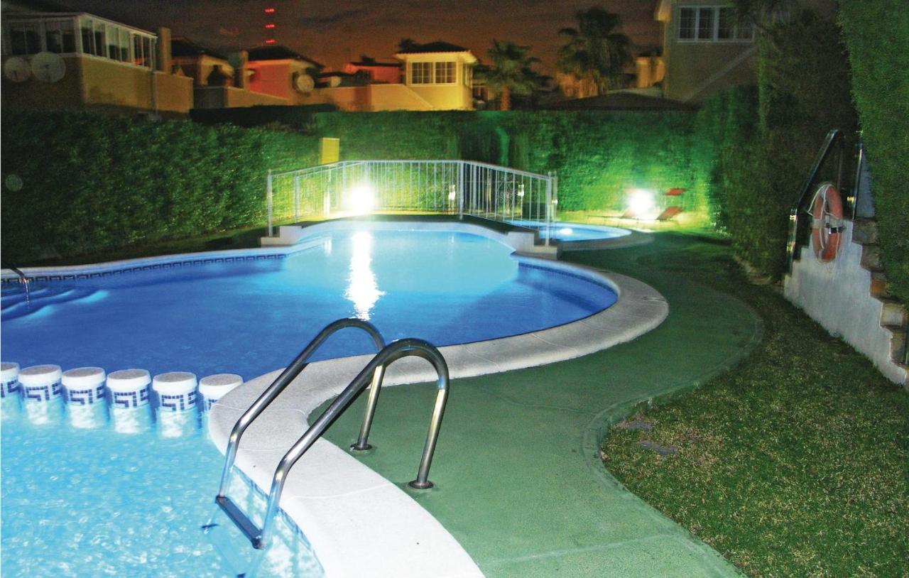 2 Bedroom Nice Apartment In Guardamar Del Segura Luaran gambar